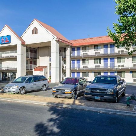 Studio 6-Fresno, Ca - Extended Stay Pinedale Екстер'єр фото