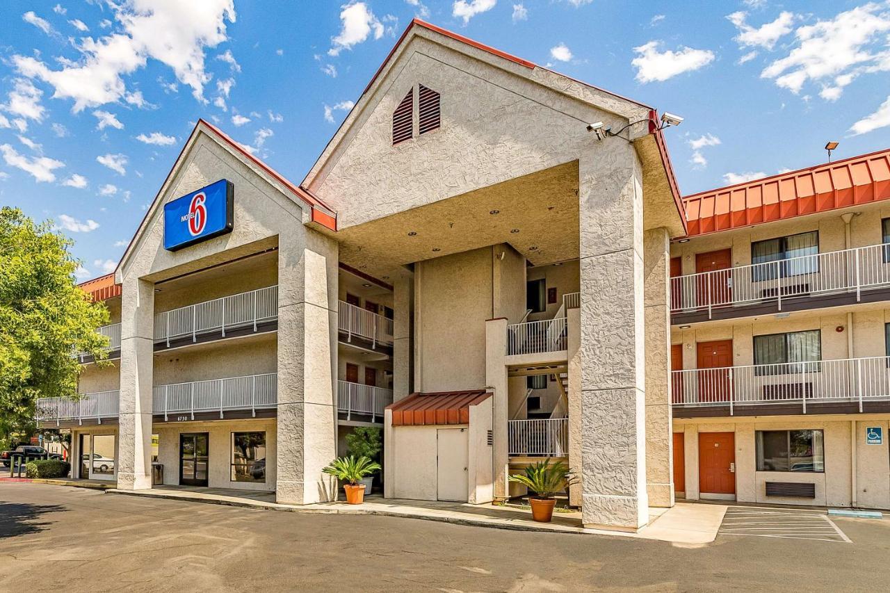 Studio 6-Fresno, Ca - Extended Stay Pinedale Екстер'єр фото