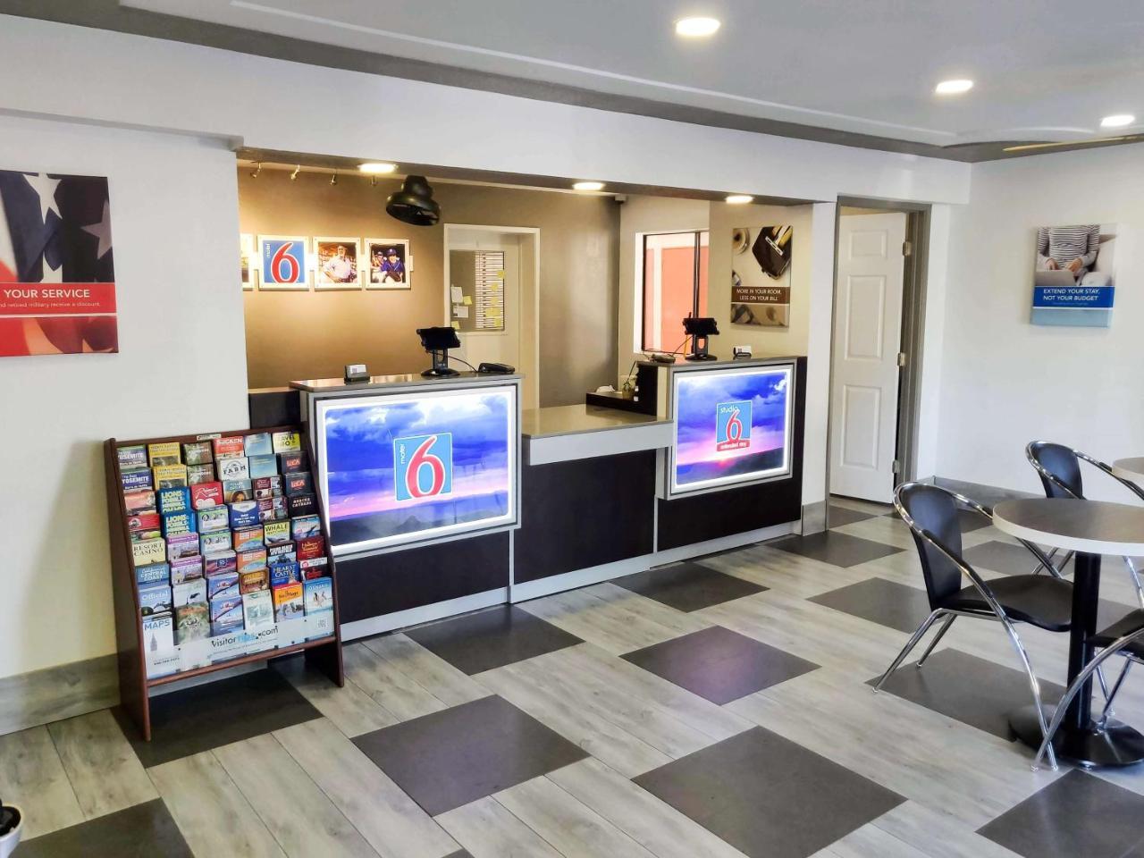 Studio 6-Fresno, Ca - Extended Stay Pinedale Екстер'єр фото
