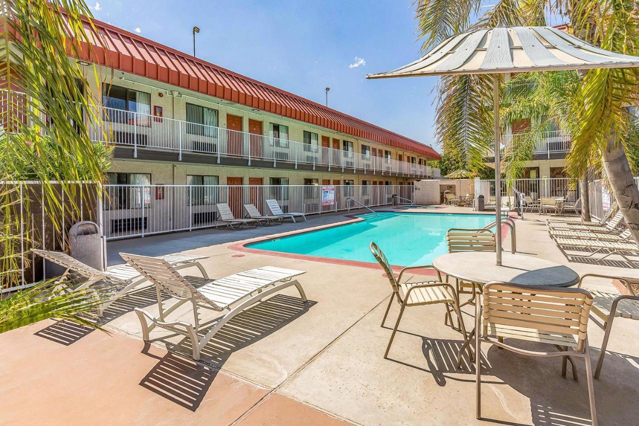 Studio 6-Fresno, Ca - Extended Stay Pinedale Екстер'єр фото