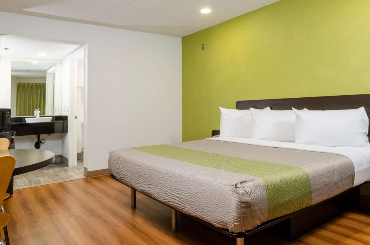 Studio 6-Fresno, Ca - Extended Stay Pinedale Екстер'єр фото
