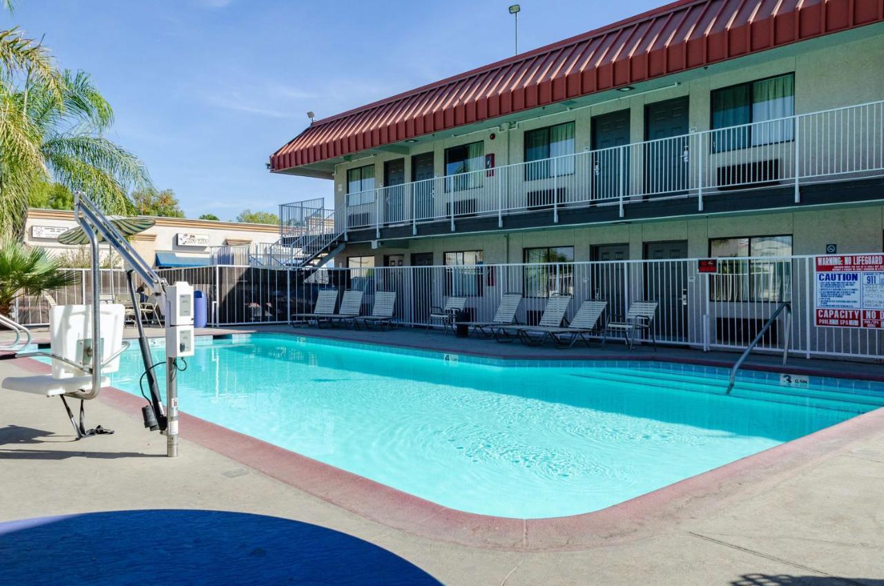 Studio 6-Fresno, Ca - Extended Stay Pinedale Екстер'єр фото